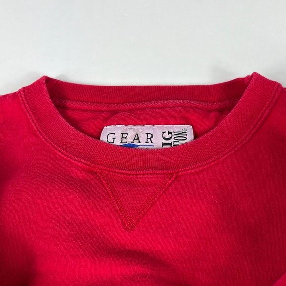 Y2K Gear Wisconsin Badgers Sweatshirt Adult Large Red Faded Embossed Crewneck - Picture 5 of 13